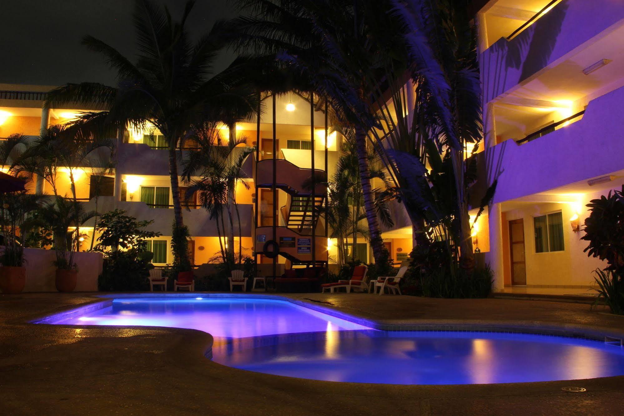 Hotel Palapa Palace Тустла-Гутьеррес Экстерьер фото